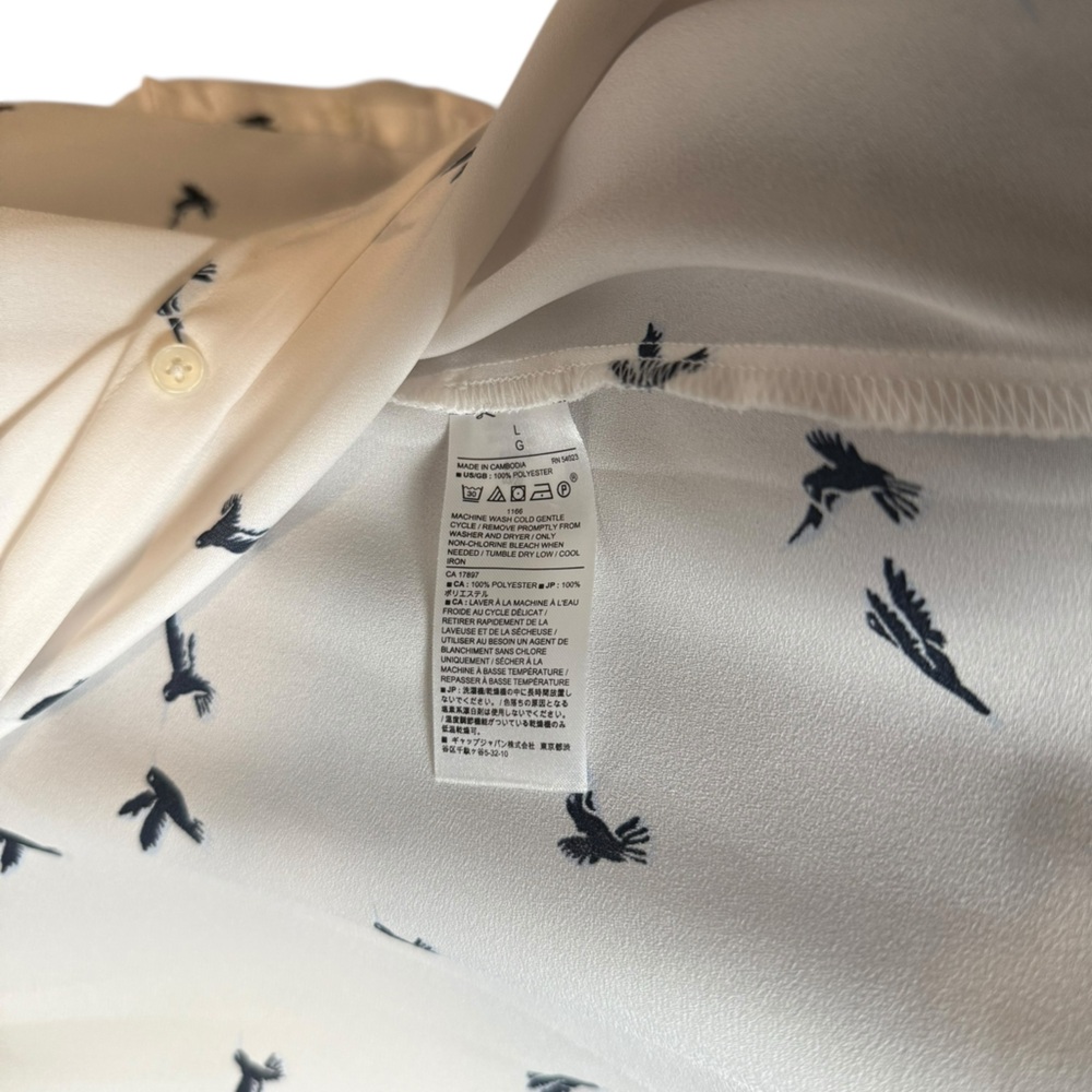 Banana Republic Cream Seagull Print Blouse - Picture 5 of 7